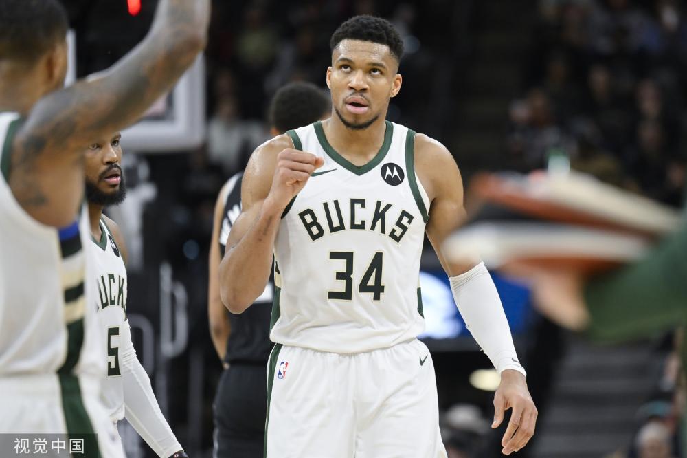 他临危不乱 他临危不乱